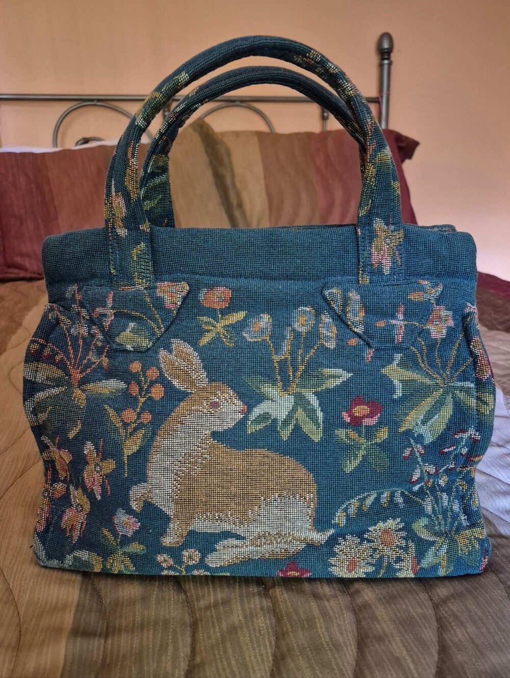 Yardby Limited Bespoke Handbag – Cluny Rabbit Tapestry – Made in Scotland